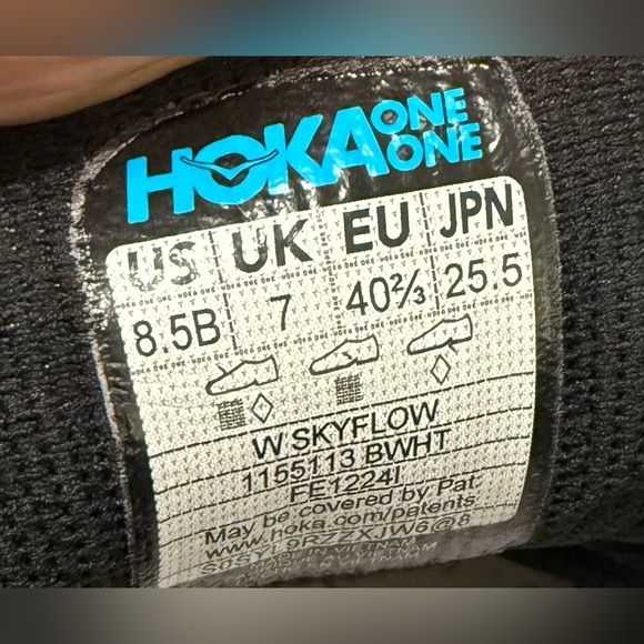 Hoka Skyflow Women’s Athletic Sneakers Sz 8.5 - Picture 9 of 12